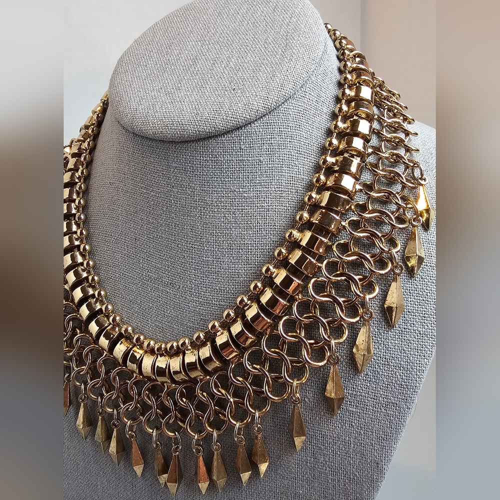 [Statement Necklace] Gold Multi Layered Metalic B… - image 4